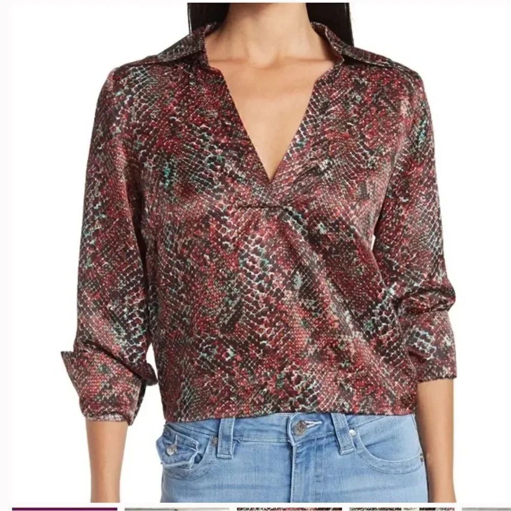 Nicholas Page V-Neck Water Snake Print Blouse M